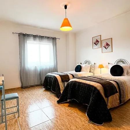 Pedro By Sunny Deluxe アルブフェイラ