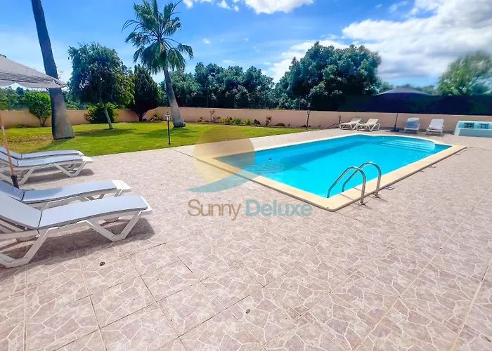 Pedro By Sunny Deluxe *